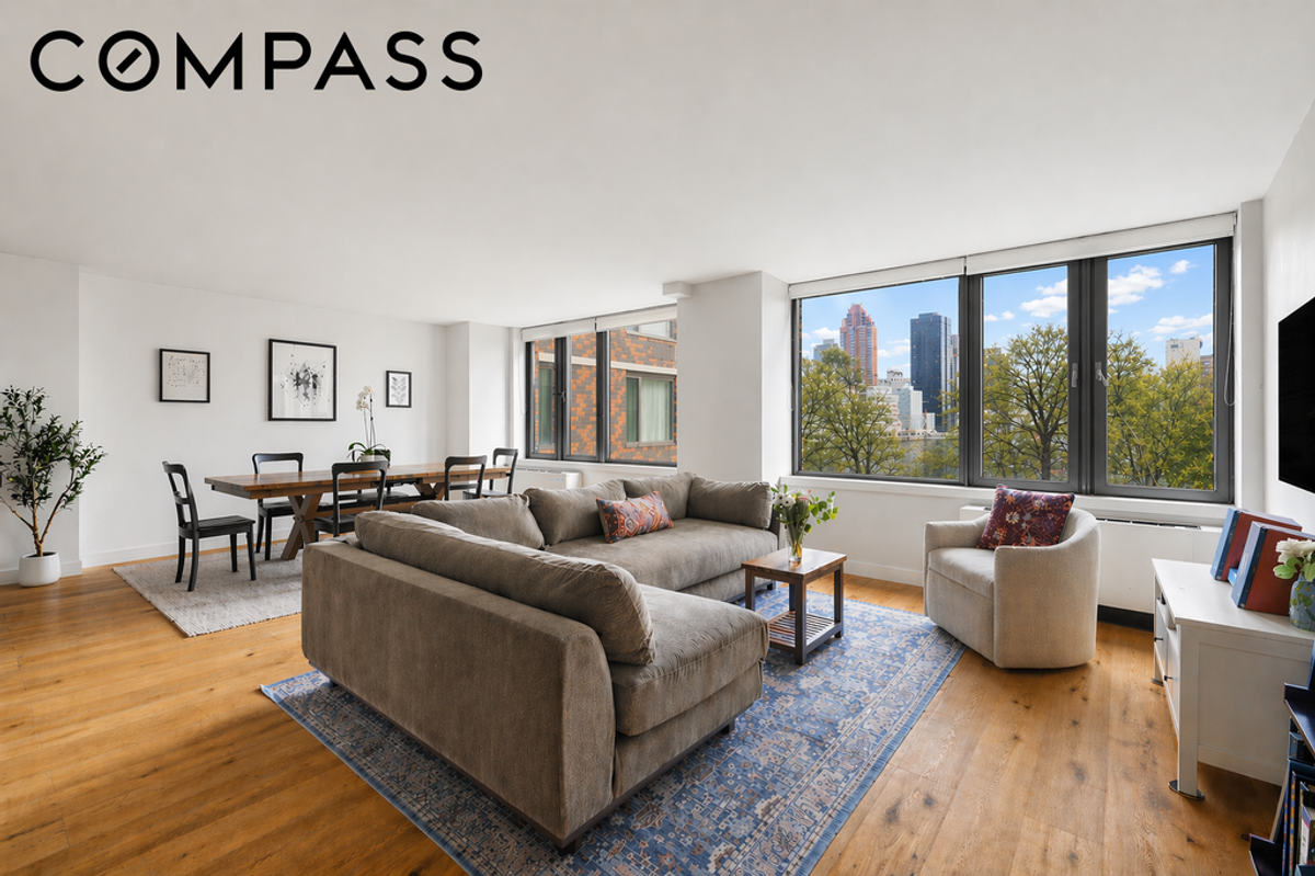 Photo for Island House - 455 Main Street Condominium in Roosevelt Island, Manhattan