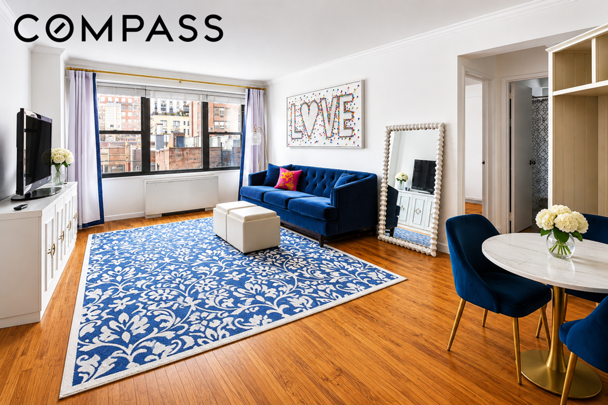 Photo for Trafalgar House - 120 East 90th Street Condominium in Upper East Side, Manhattan