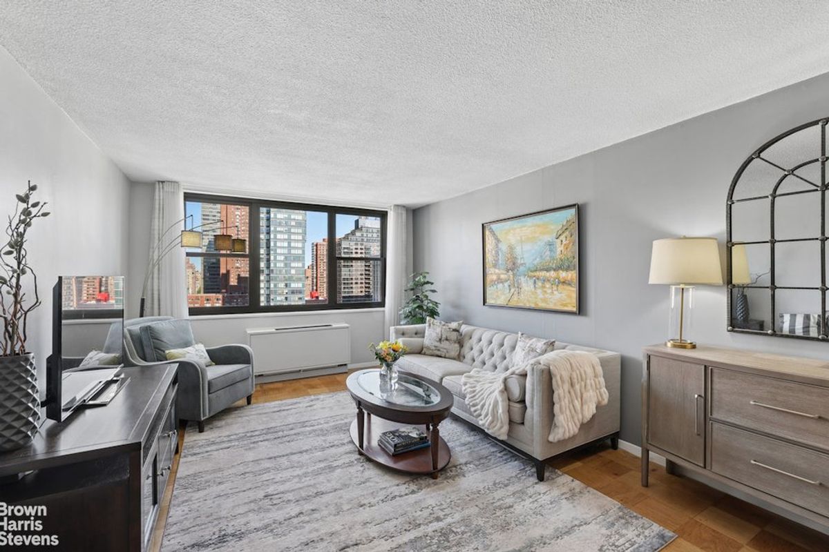 Photo for Plymouth Tower - 340 East 93rd Street Cooperative in Upper East Side, Manhattan