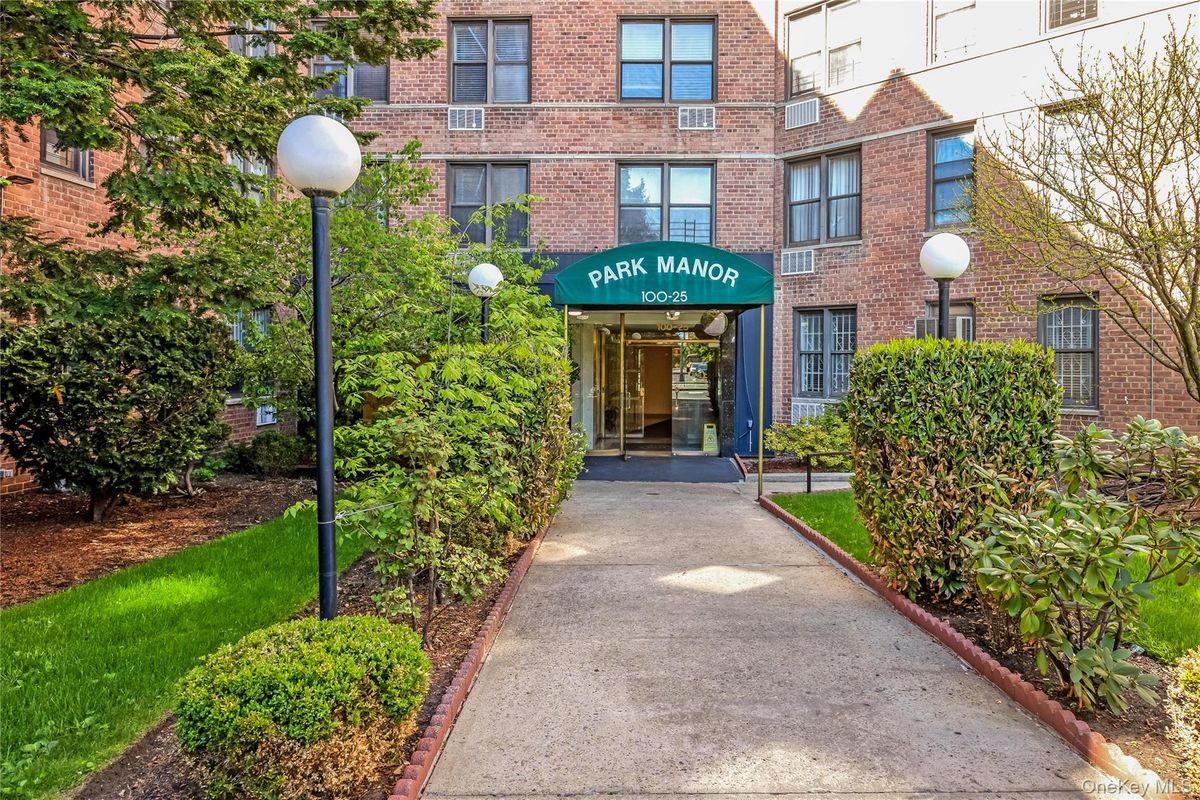 Photo for 100-25 QUEENS BOULEVARD - 100-25 Queens Boulevard Condominium in Forest Hills, Queens