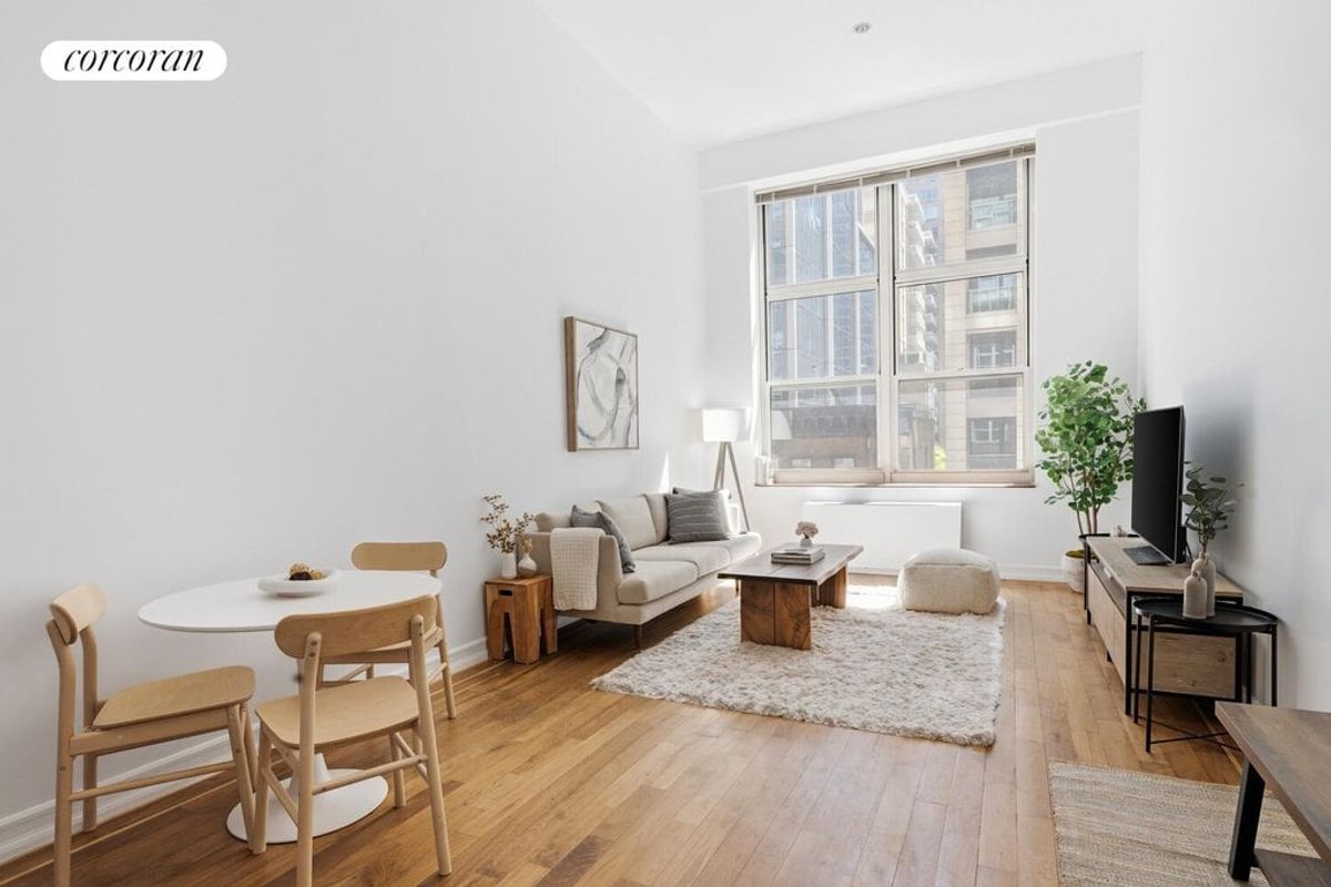 Photo for Park Avenue Court - 120 East 87th Street Condominium in Upper East Side, Manhattan