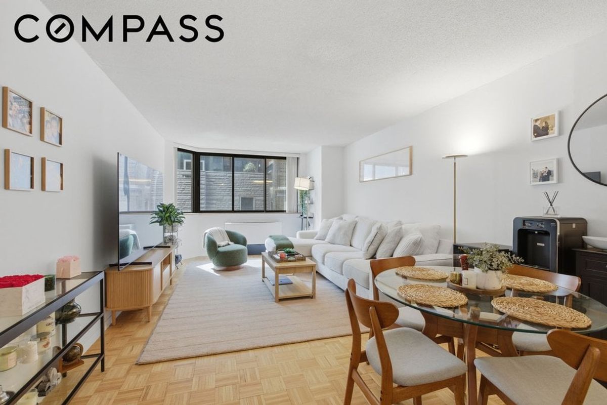 Photo for The Gramercy Place Condo - 280 Park Avenue South Condominium in Flatiron, Manhattan