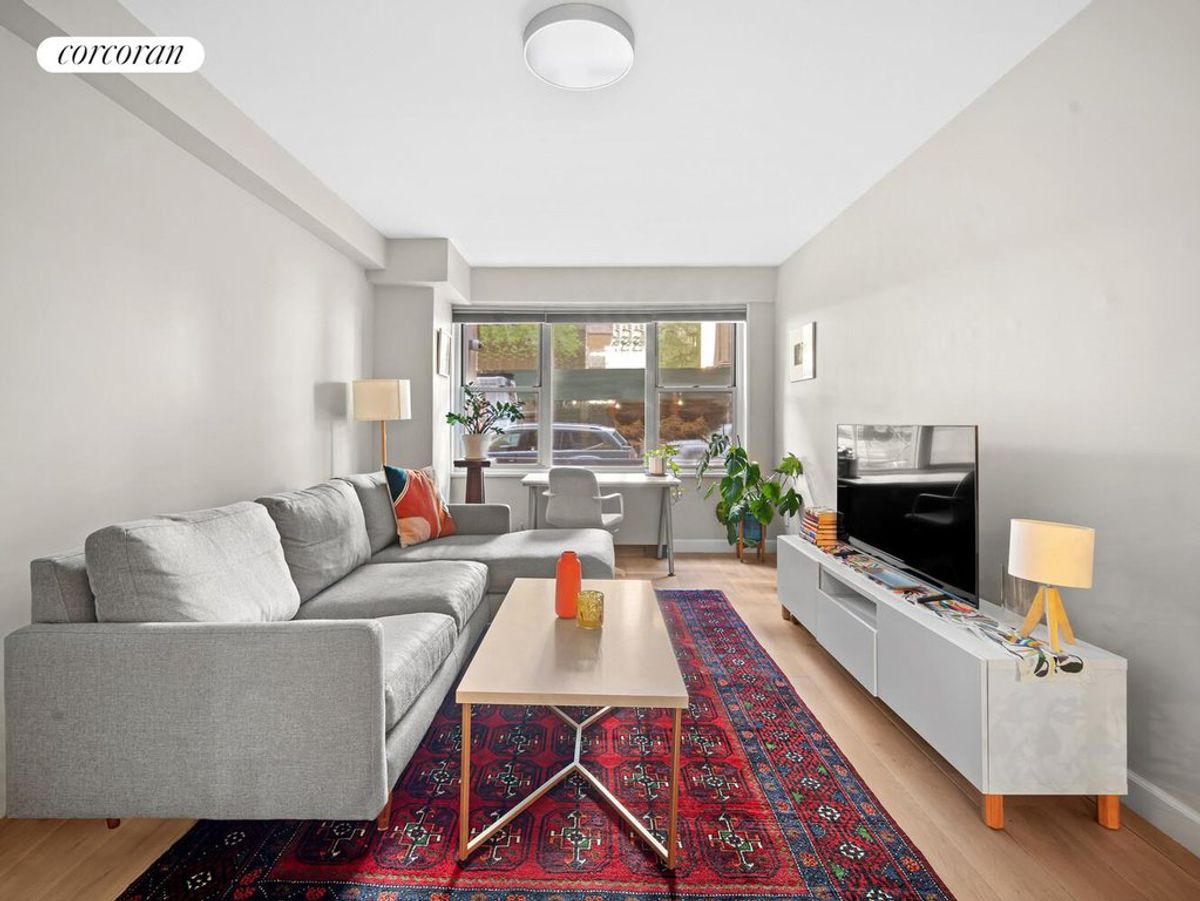 Photo for 400 East 85th Street - 400 East 85th Street Cooperative in Upper East Side, Manhattan