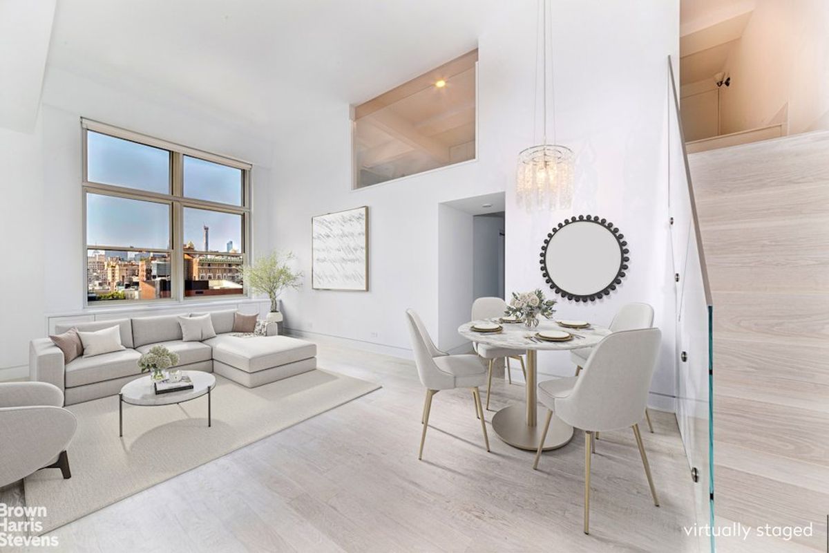 Photo for Park Avenue Court - 120 East 87th Street Condominium in Upper East Side, Manhattan