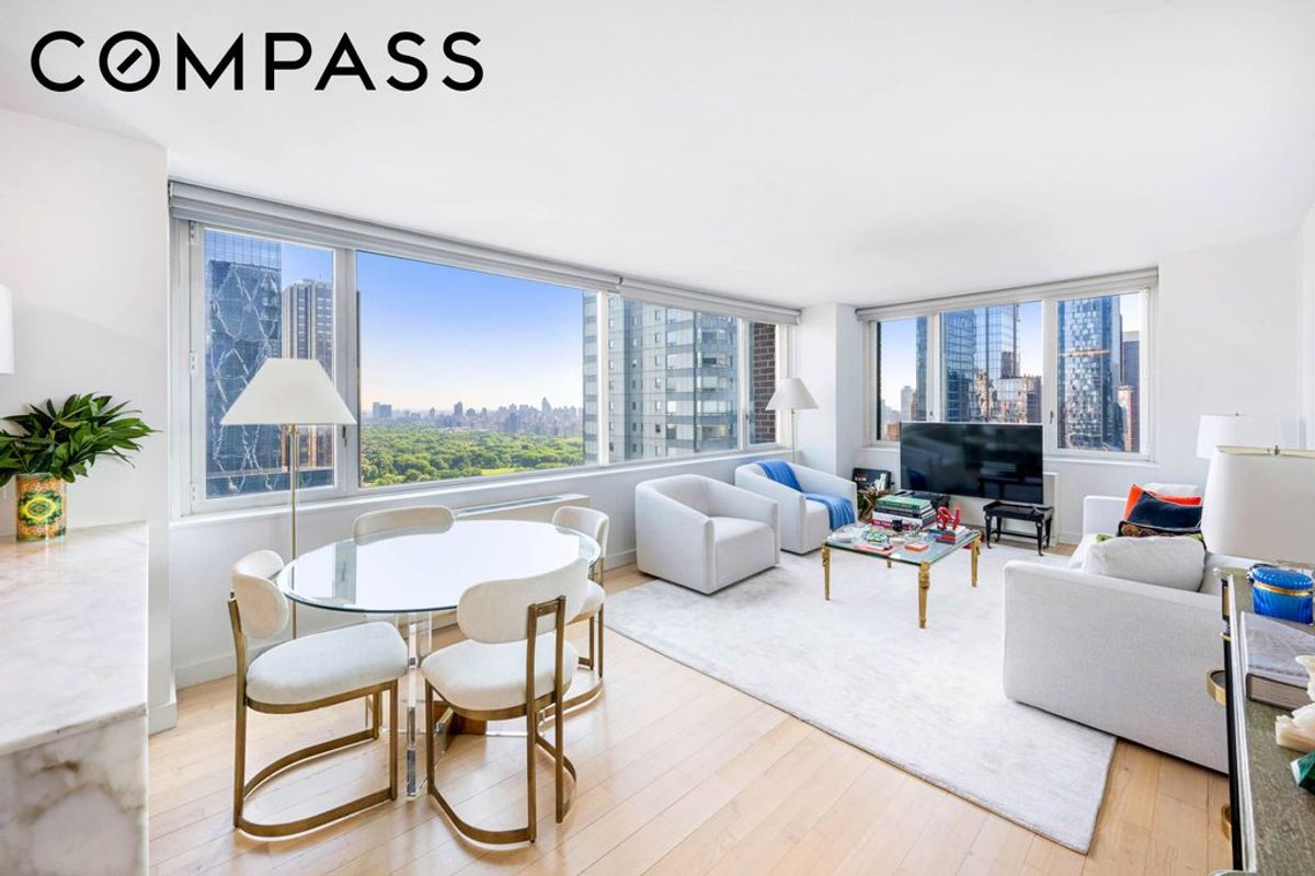 Photo for The Sheffield - 322 W 57th Street Condominium in Midtown West, Manhattan