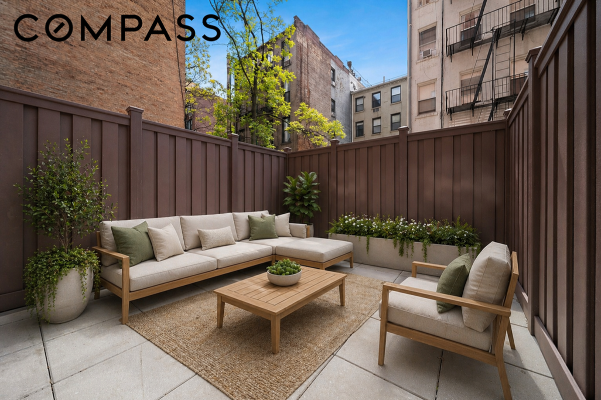 Photo for Victoria House - 200 East 27th Street Cooperative in Murray Hill, Manhattan