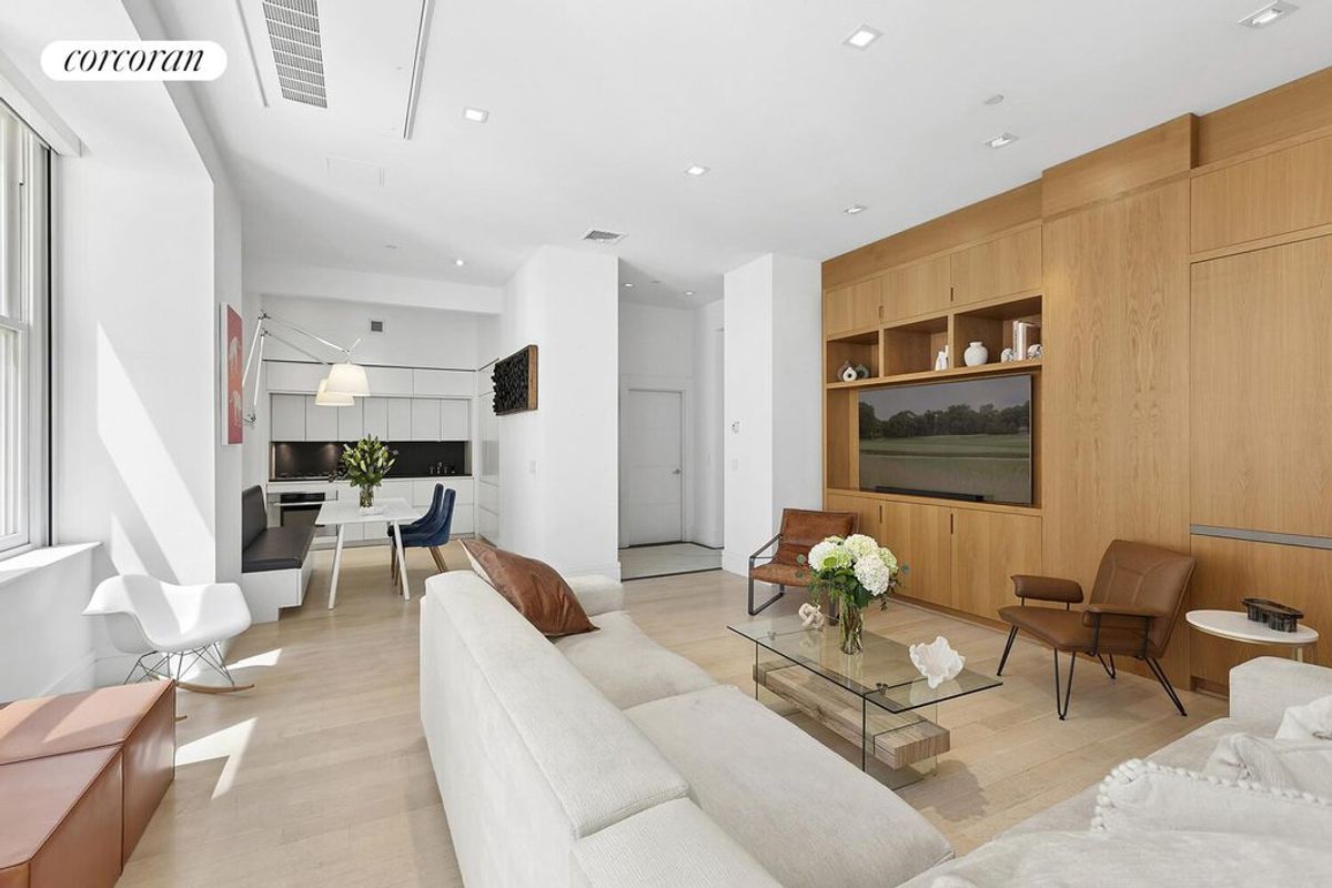 Photo for Cipriani Club Residences - 55 Wall Street Condominium in Financial District, Manhattan