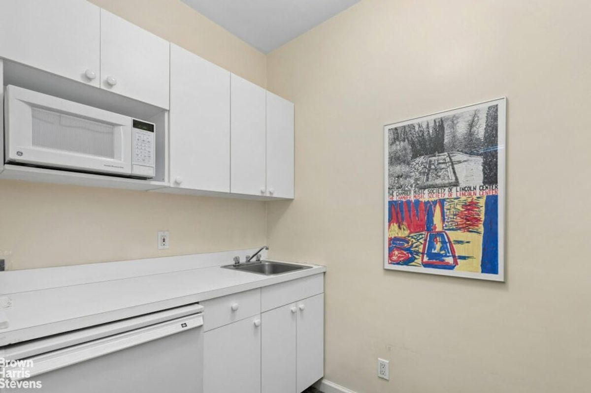 Photo for Westminster House - 35 East 85th Street Cooperative in Upper East Side, Manhattan