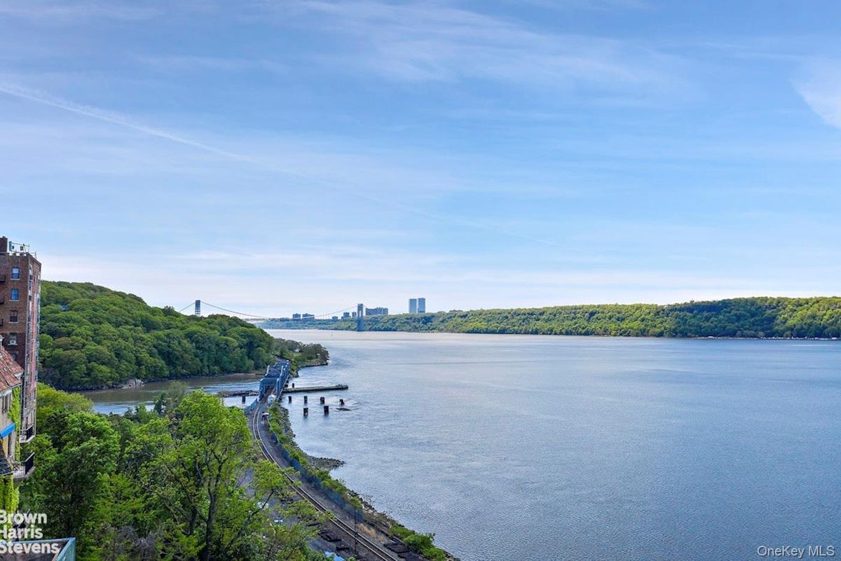 Photo for La Rive - 2521 Palisade Ave Condominium in Spuyten Duyvil, Bronx
