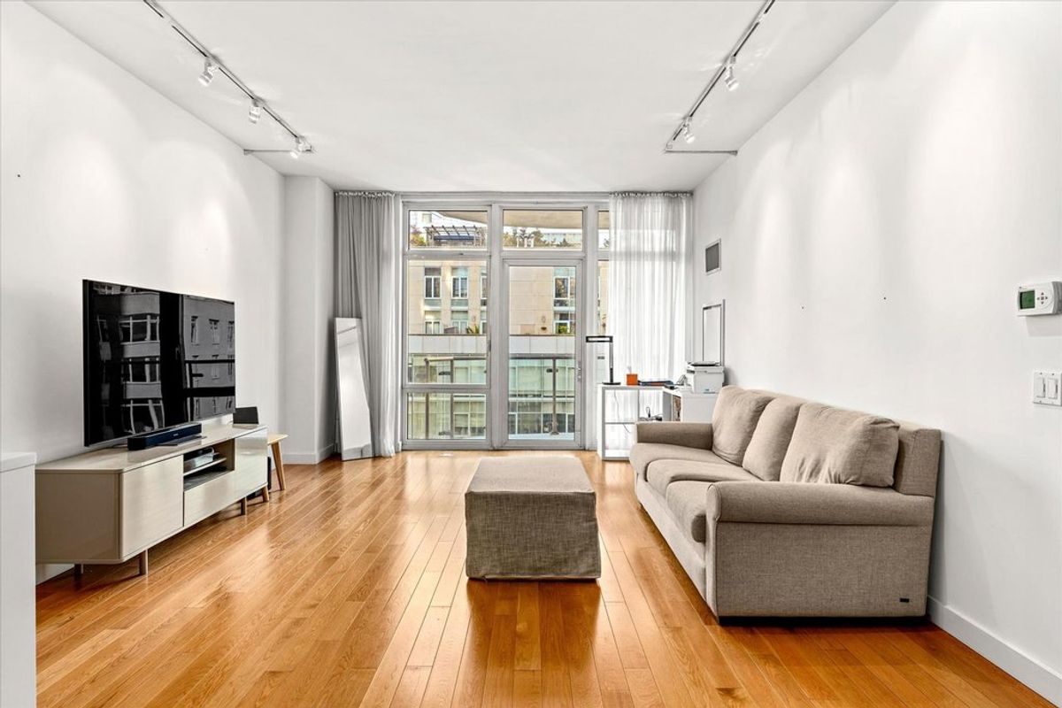 Photo for Element - 555 West 59th Street Condominium in Midtown West, Manhattan