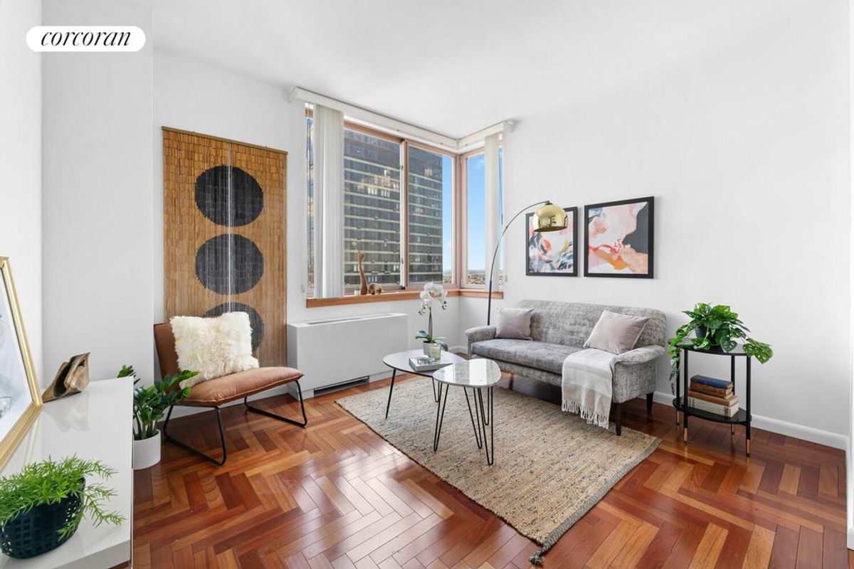 Photo for The Belaire - 524 East 72nd Street Condominium in Upper East Side, Manhattan