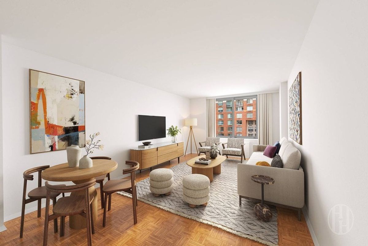 Photo for The Cove Club - 2 South End Avenue Condominium in Battery Park City, Manhattan