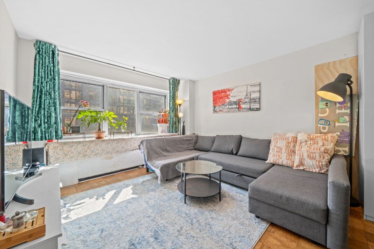 Photo for Gotham Towne House - 153 East 57th Street Cooperative in Midtown East, Manhattan