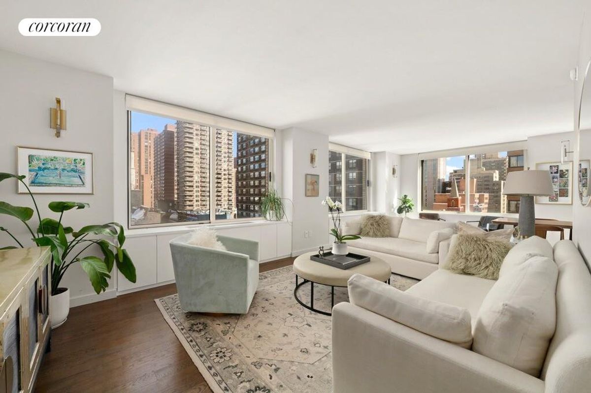 Photo for The Gotham - 170 East 87th Street Condominium in Upper East Side, Manhattan