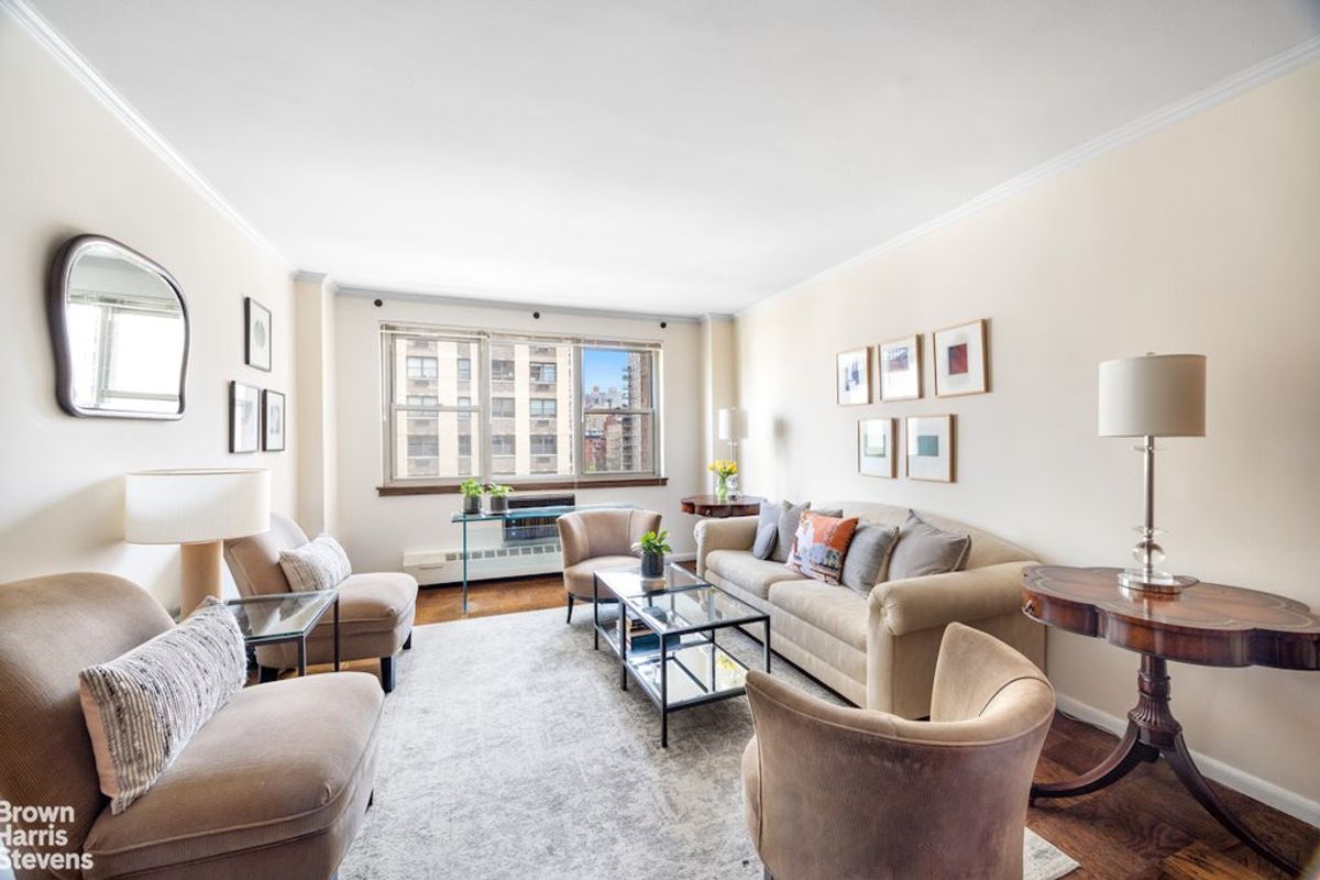 Photo for 340 East 80th Street - 340 East 80th Street Cooperative in Upper East Side, Manhattan