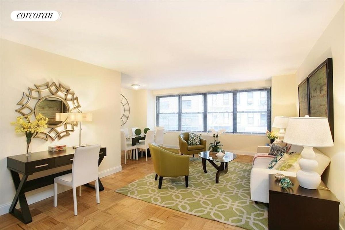 Photo for Harridge House - 225 East 57th Street Condominium in Midtown East, Manhattan