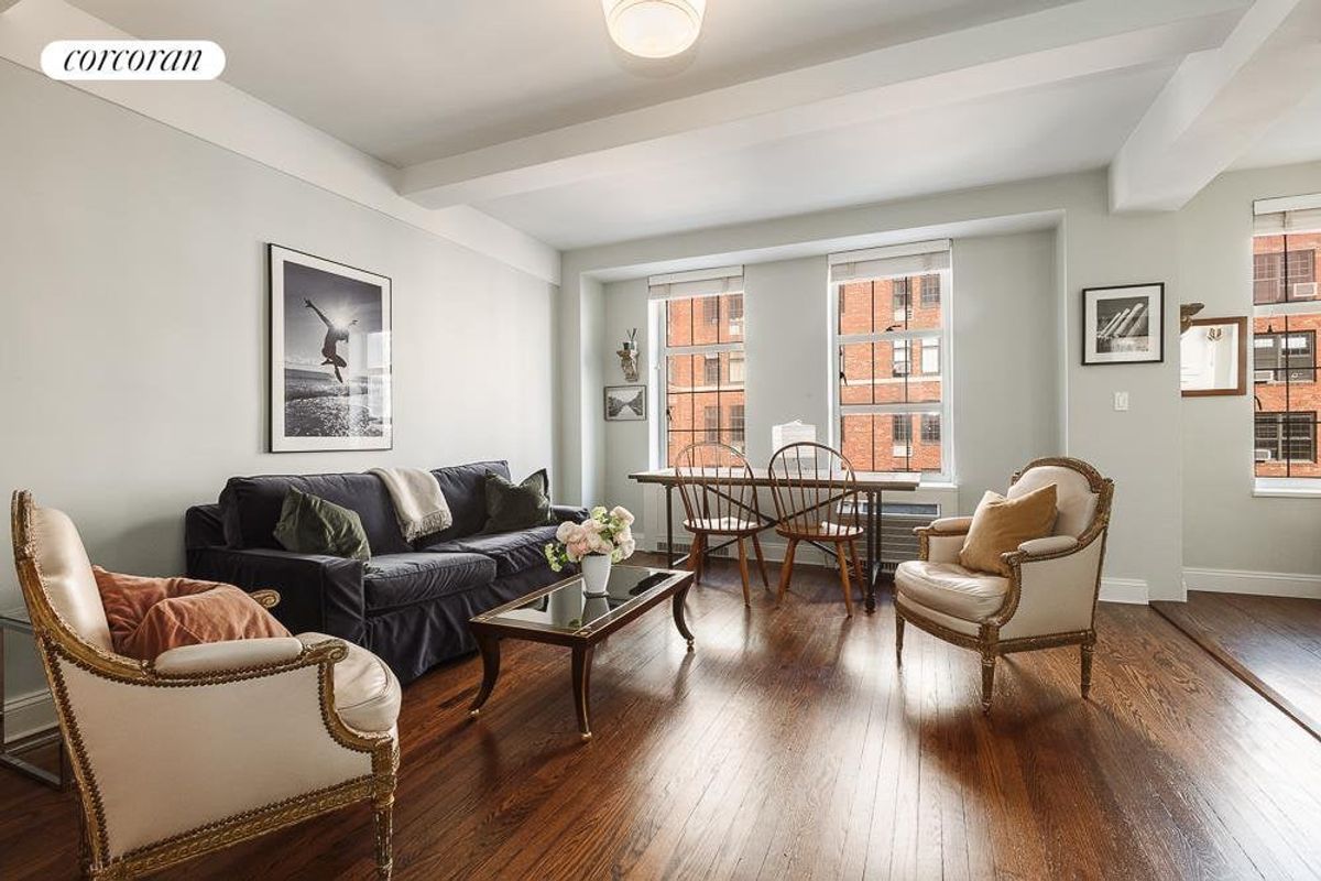 Photo for London Terrace Towers - 470 West 23rd Street Condominium in Chelsea, Manhattan