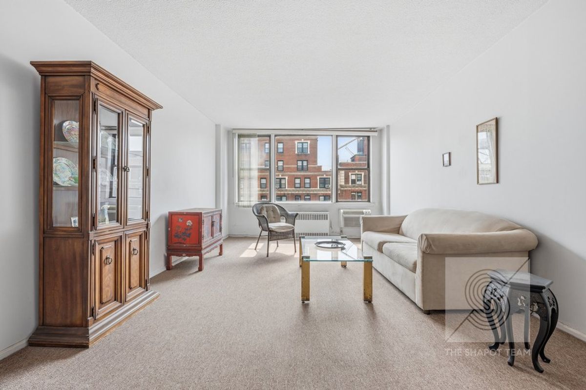 Photo for The Gloucester - 200 West 79th Street Condominium in Upper West Side, Manhattan