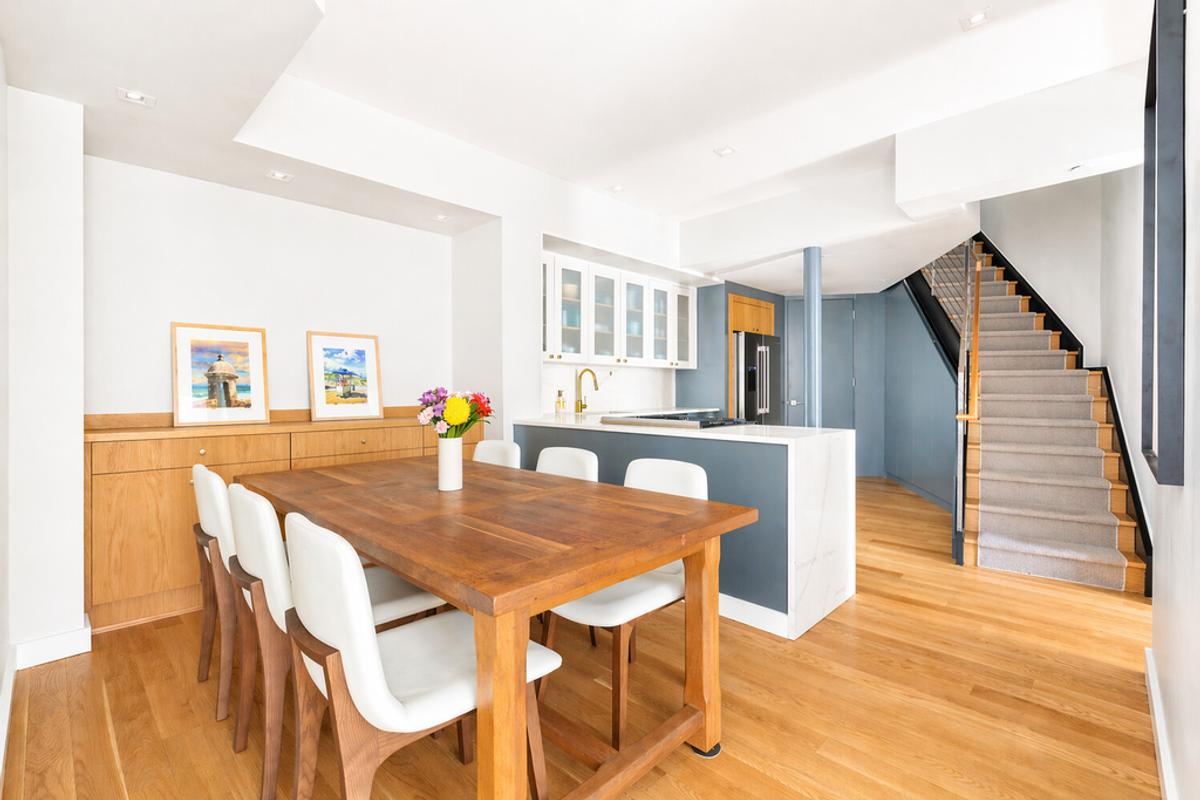 Photo for 101 Warren - 99 Warren Street And 101 Warren Street Condominium in Tribeca, Manhattan