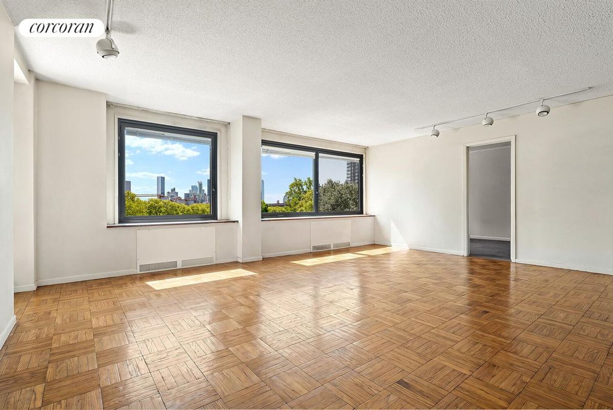 Photo for Rivercross - 531 Main Street Cooperative in Roosevelt Island, Manhattan