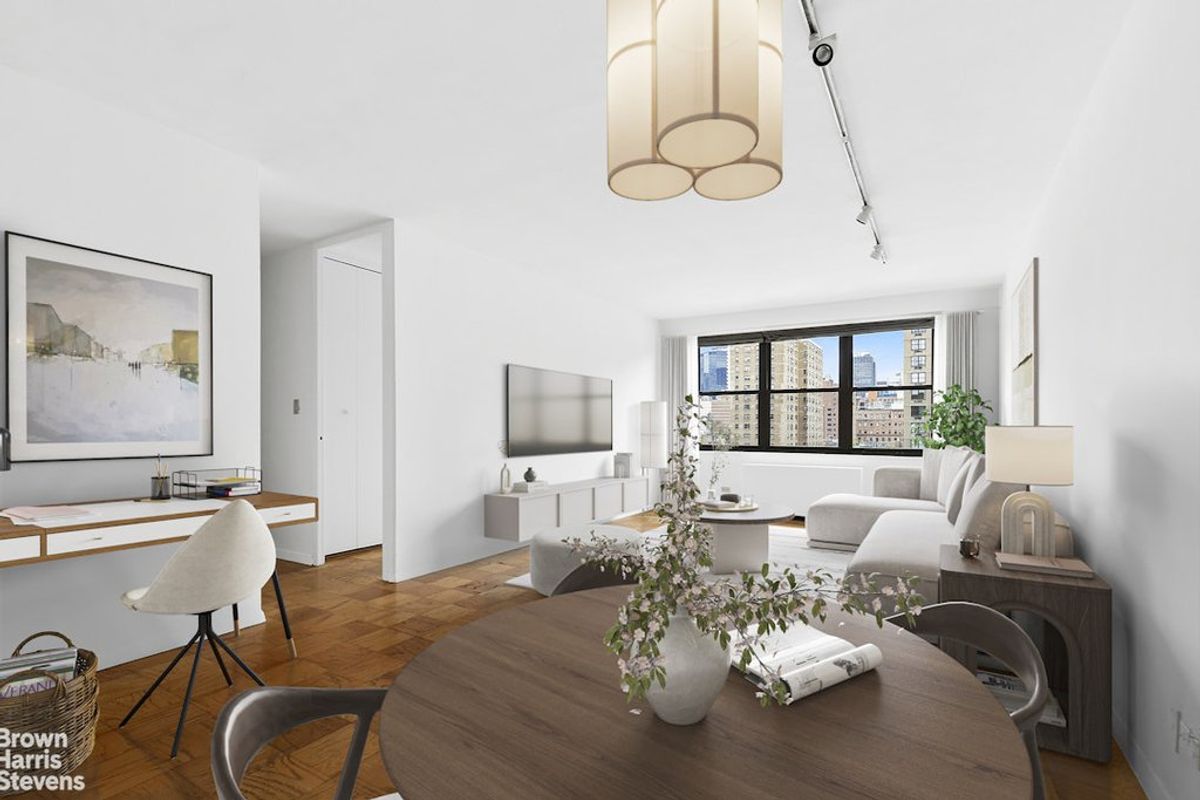 Photo for The Spruce Ridge House - 245 East 25th Street Cooperative in Kips Bay, Manhattan