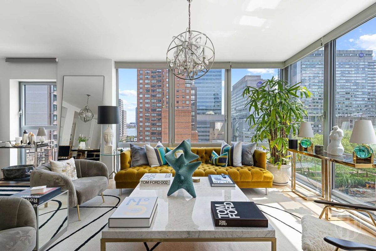Photo for 303 East 33rd Street - 303 East 33rd Street Condominium in Murray Hill, Manhattan