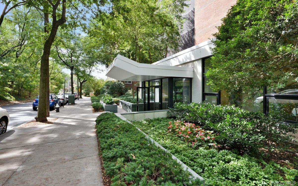 Photo for 2575 Palisade Avenue - 2575 Palisade Avenue Cooperative in West Bronx, Bronx