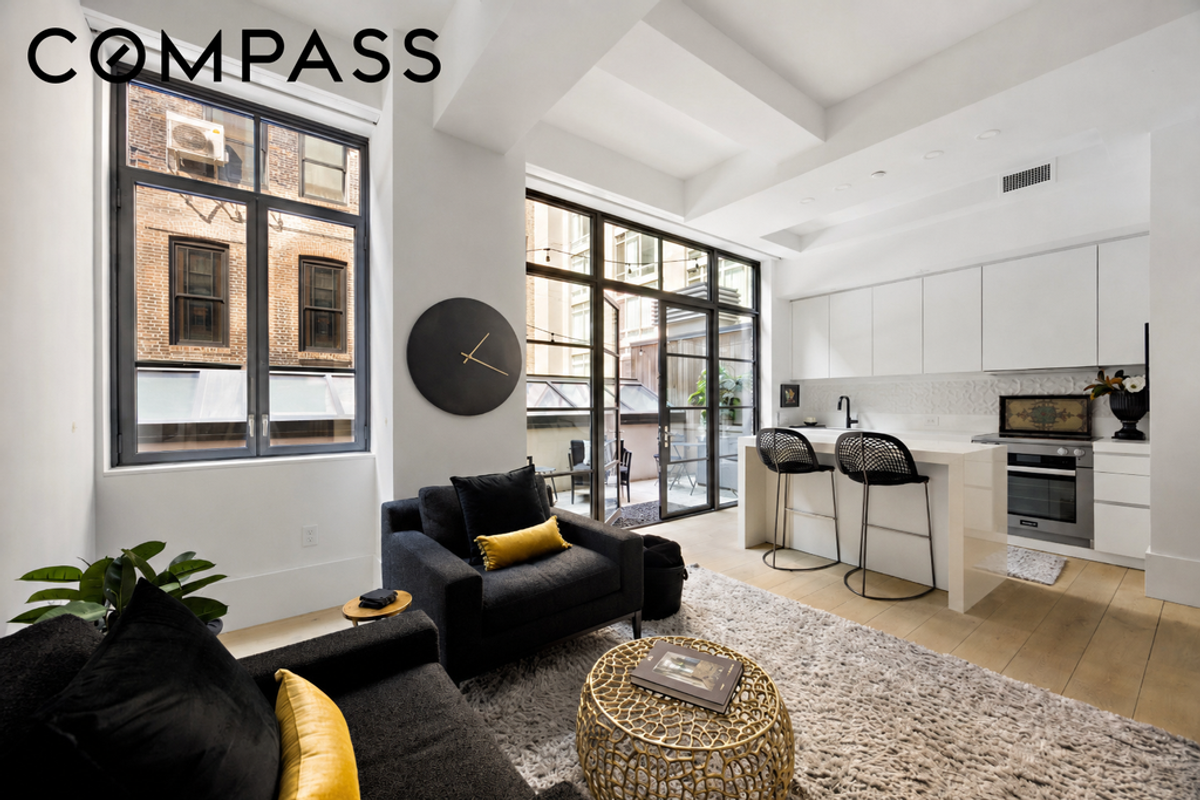 Photo for Huys - 404 Park Avenue South Condominium in NoMad, Manhattan