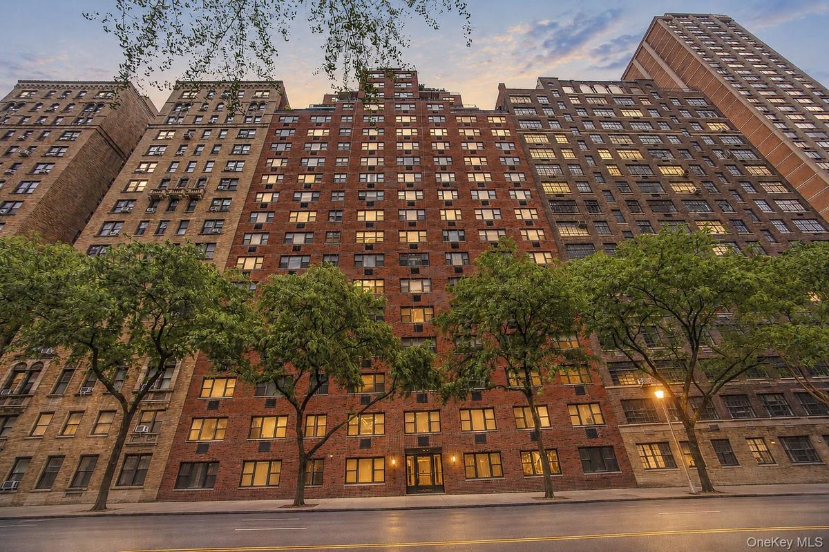 Photo for 315 East 72nd Street - 315 EAST 72 STREET Cooperative in Upper East Side, Manhattan