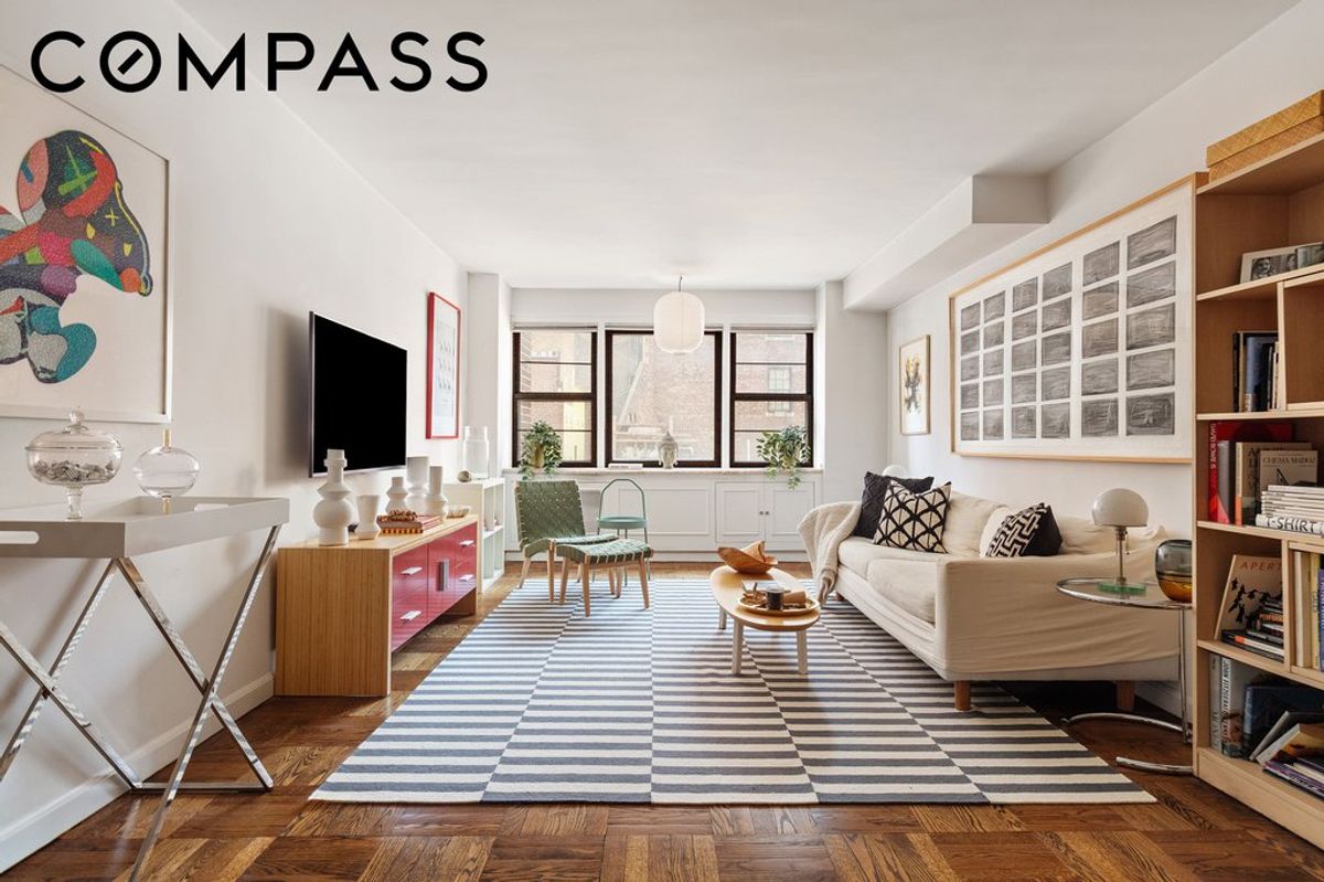 Photo for 39 Gramercy Park - 39 Gramercy Park North Cooperative in Gramercy Park, Manhattan