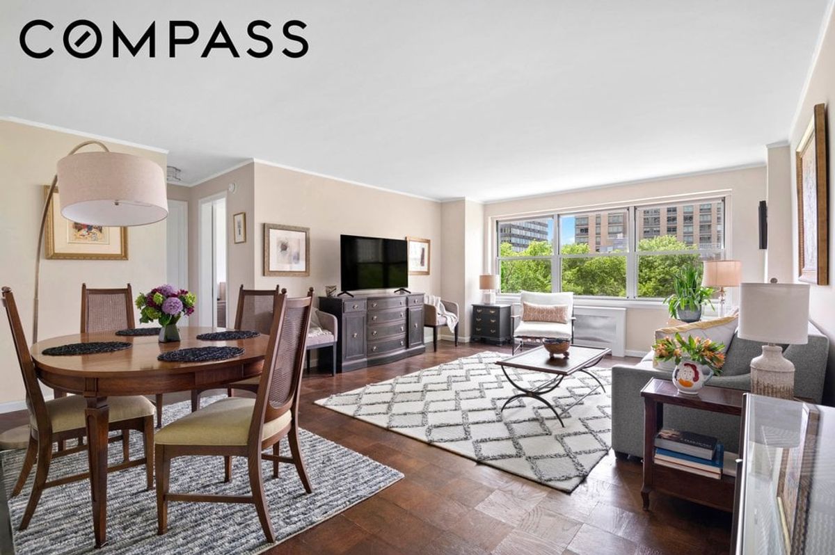 Photo for Lincoln Towers - 165 West End Avenue Condominium in Upper West Side, Manhattan