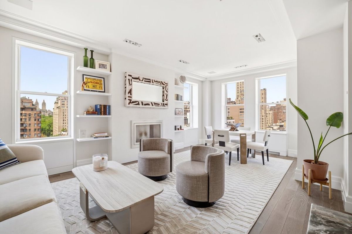 Photo for 784 PARK AVENUE - 784 Park Avenue Cooperative in Upper East Side, Manhattan