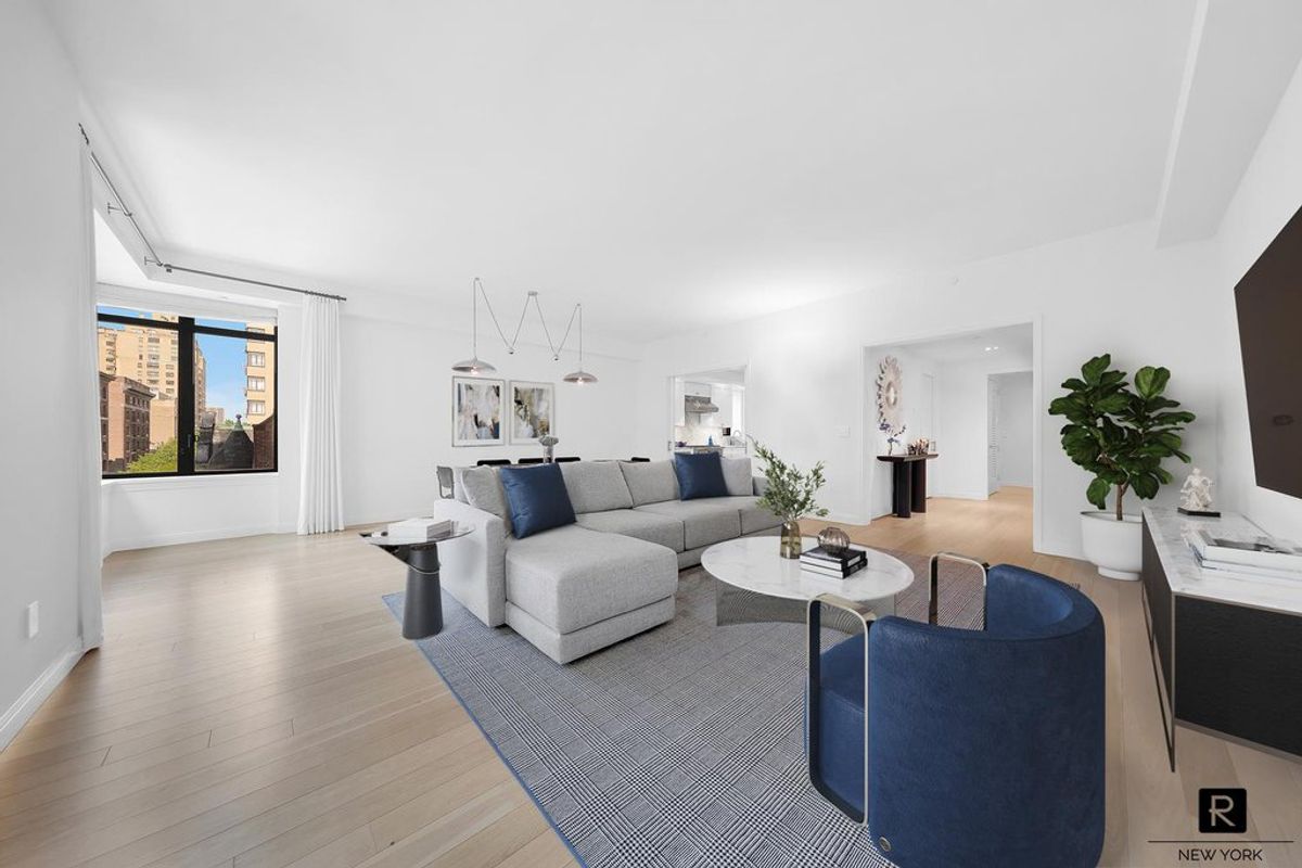 Photo for West End and Eighty Seven - 269 West 87th Street Cooperative in Upper West Side, Manhattan