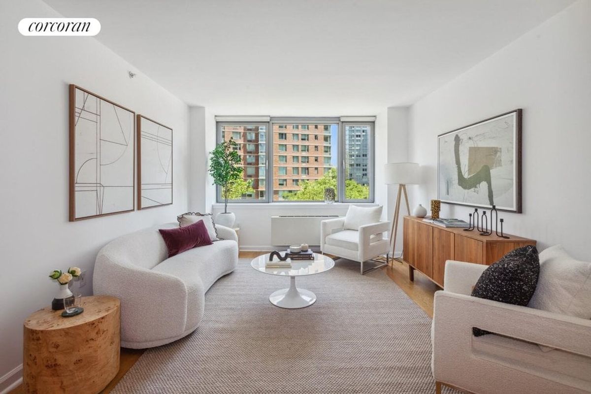 Photo for 425 MAIN STREET - 425 Main Street Condominium in Roosevelt Island, Manhattan