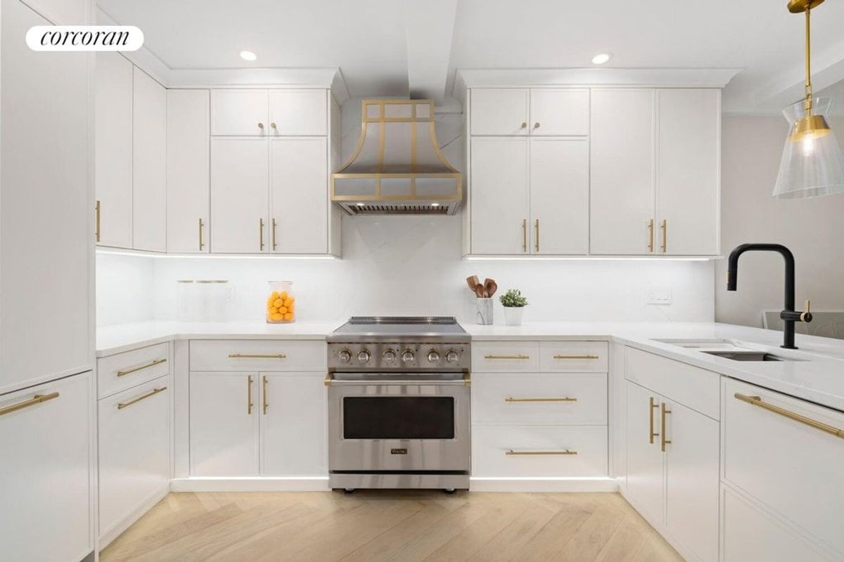 Photo for The Olcott - 27 West 72nd Street Condominium in Upper West Side, Manhattan