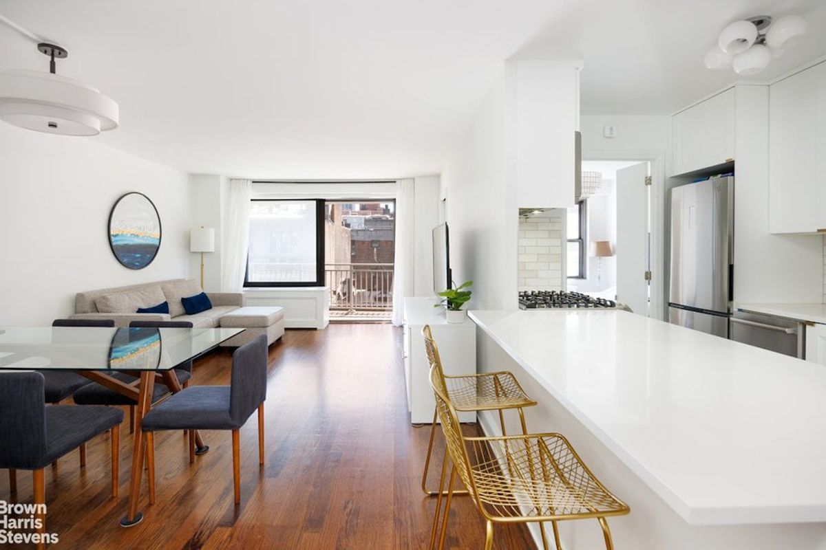 Photo for Murray Hill House - 132 East 35th Street Cooperative in Murray Hill, Manhattan