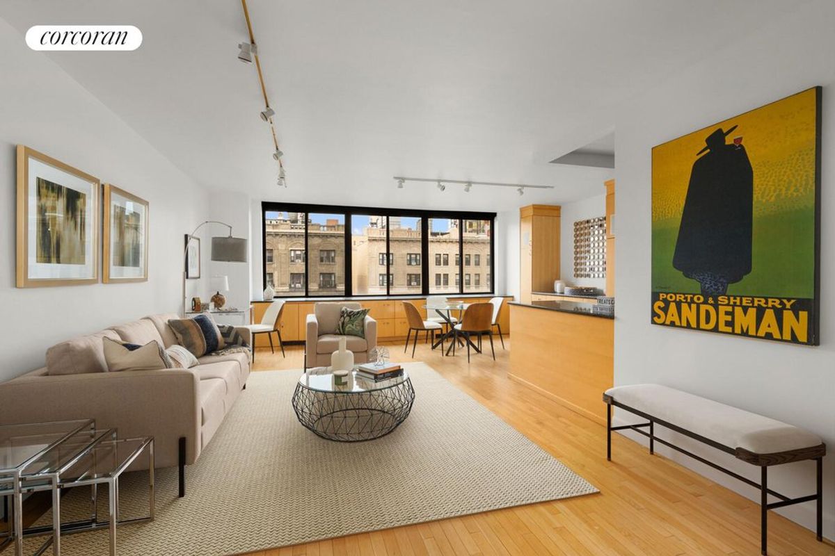 Photo for Savannah - 250 West 89th Street Condominium in Upper West Side, Manhattan