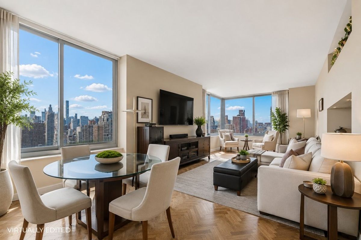 Photo for Leighton House - 360 East 88th Street Condominium in Upper East Side, Manhattan