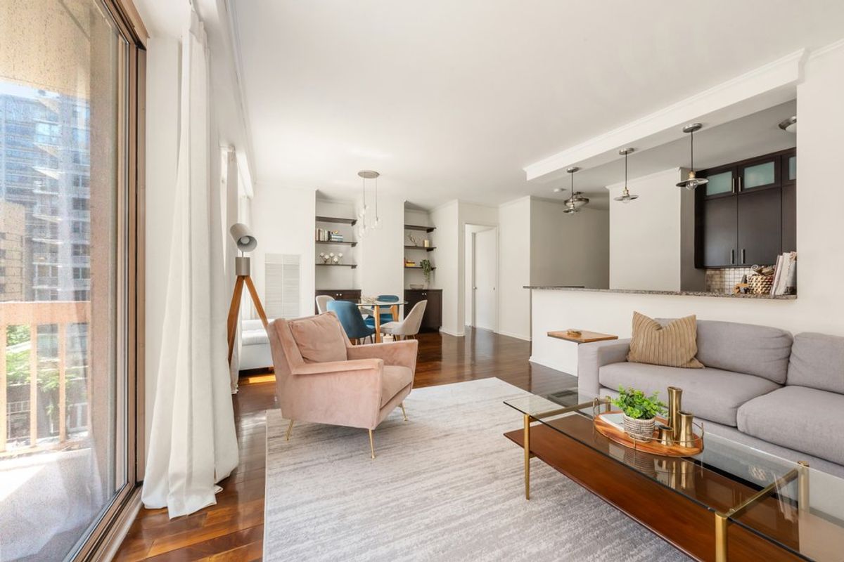 Photo for 200 East 69th Street - 200 East 69th Street Condominium in Upper East Side, Manhattan