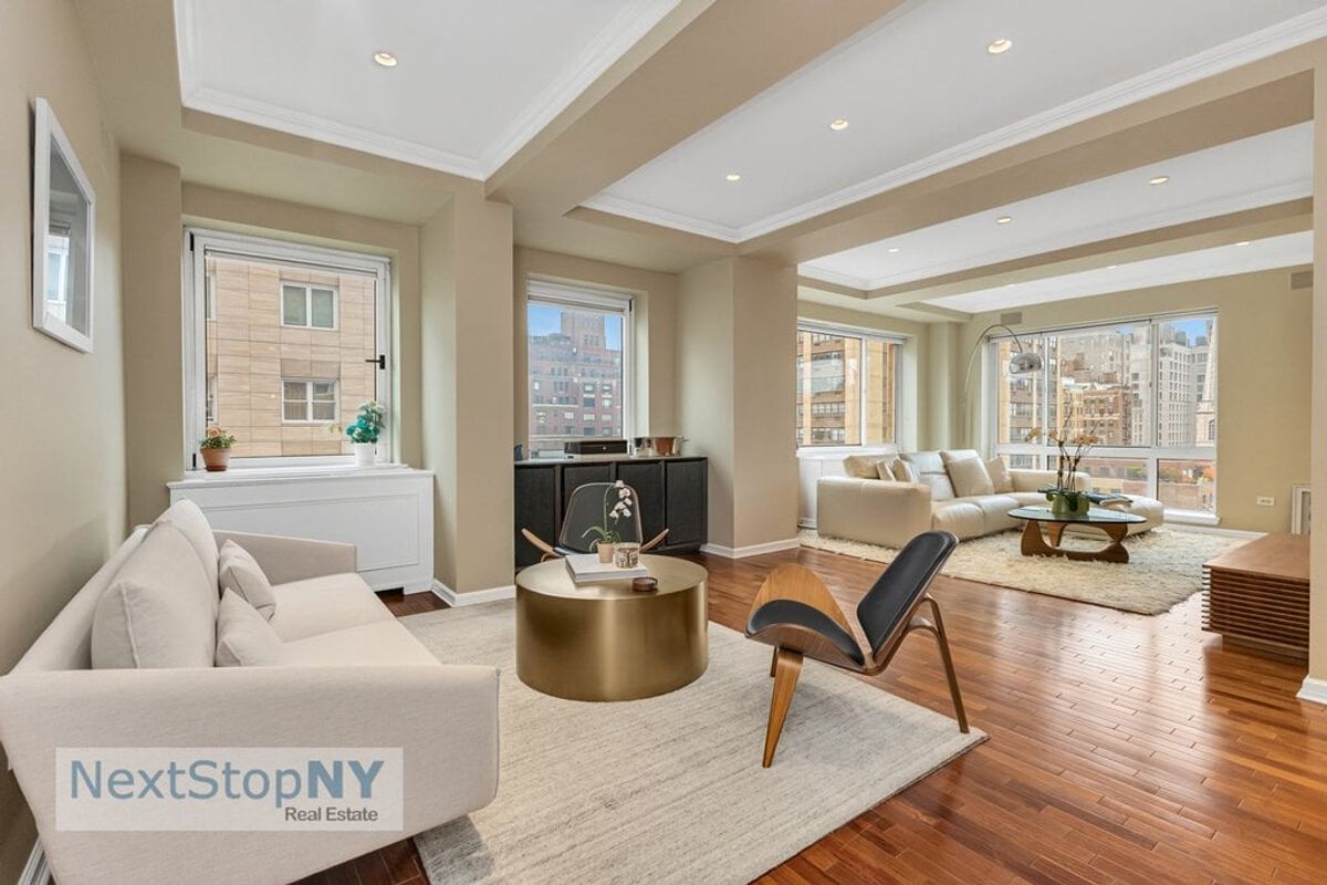 Photo for The Richmond Condominium - 201 East 80th Street Condominium in Yorkville, Manhattan