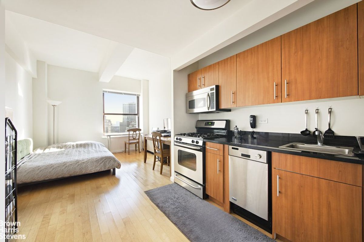 Photo for The Downtown Club - 20 West Street Condominium in Financial District, Manhattan