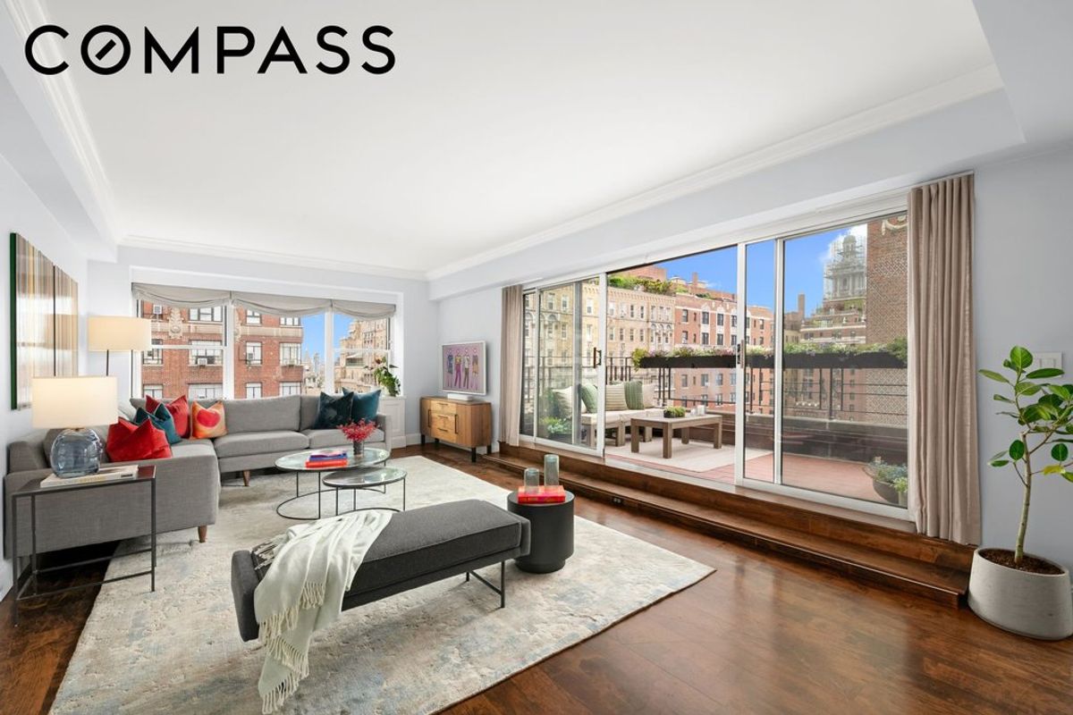 Photo for The Brevoort - 11 5th Avenue Cooperative in Greenwich Village, Manhattan
