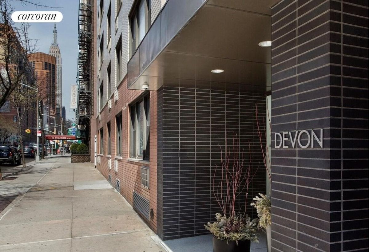 Photo for The Devon Condominium - 333 East 34th Street Condominium in Murray Hill, Manhattan