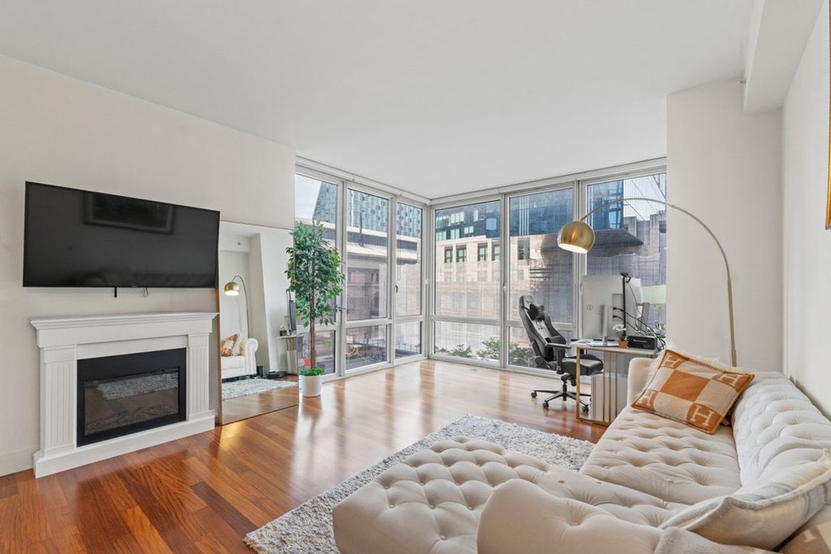 Photo for 10 West End Avenue - 10 West End Avenue Condominium in Midtown West, Manhattan
