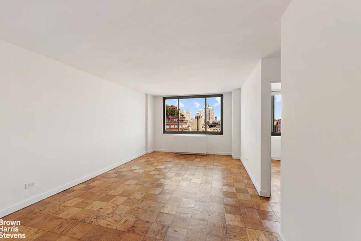 Photo for Nevada Towers - 2025 Broadway Condominium in Lincoln Square, Manhattan