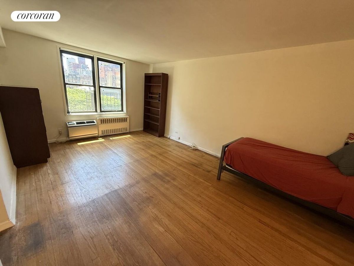 Photo for 229 East 28th Street - 229 East 28th Street Cooperative in Murray Hill, Manhattan