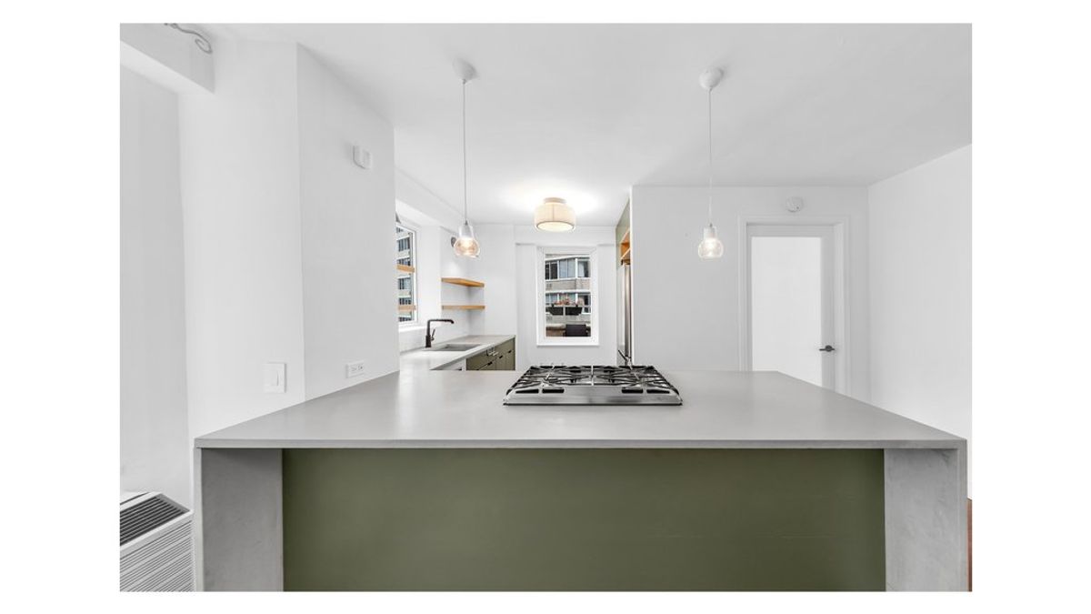 Photo for Sutton Manor - 411 East 53rd Street Condominium in Midtown East, Manhattan