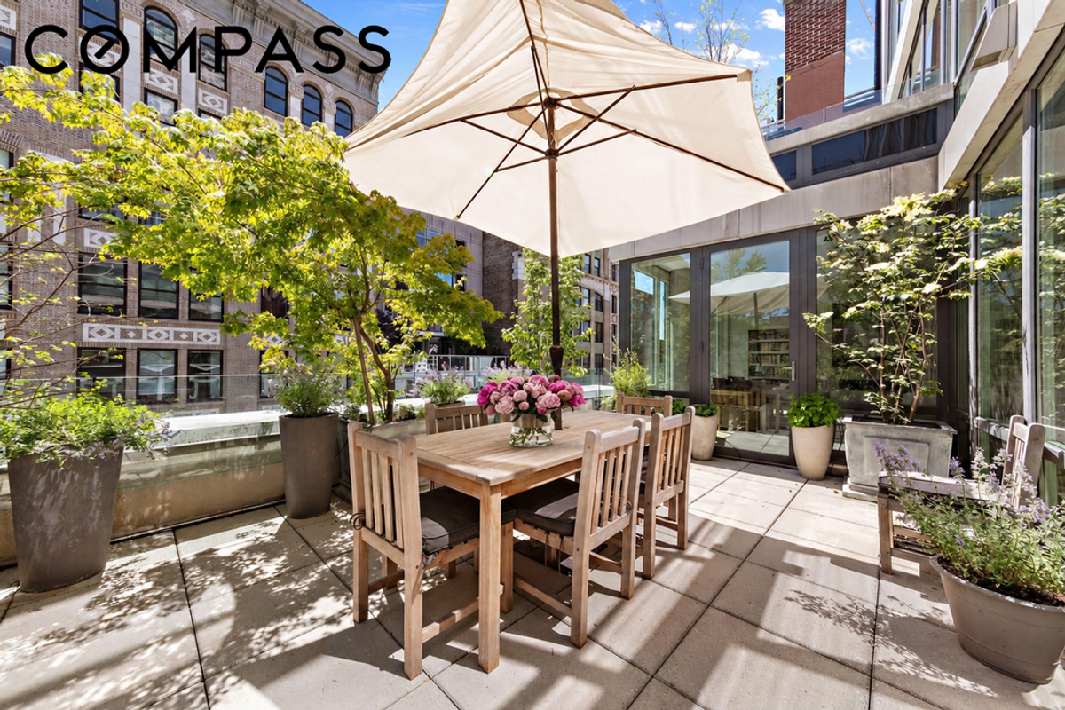 Photo for 133 West 22nd Street - 133 West 22nd Street Condominium in Chelsea, Manhattan