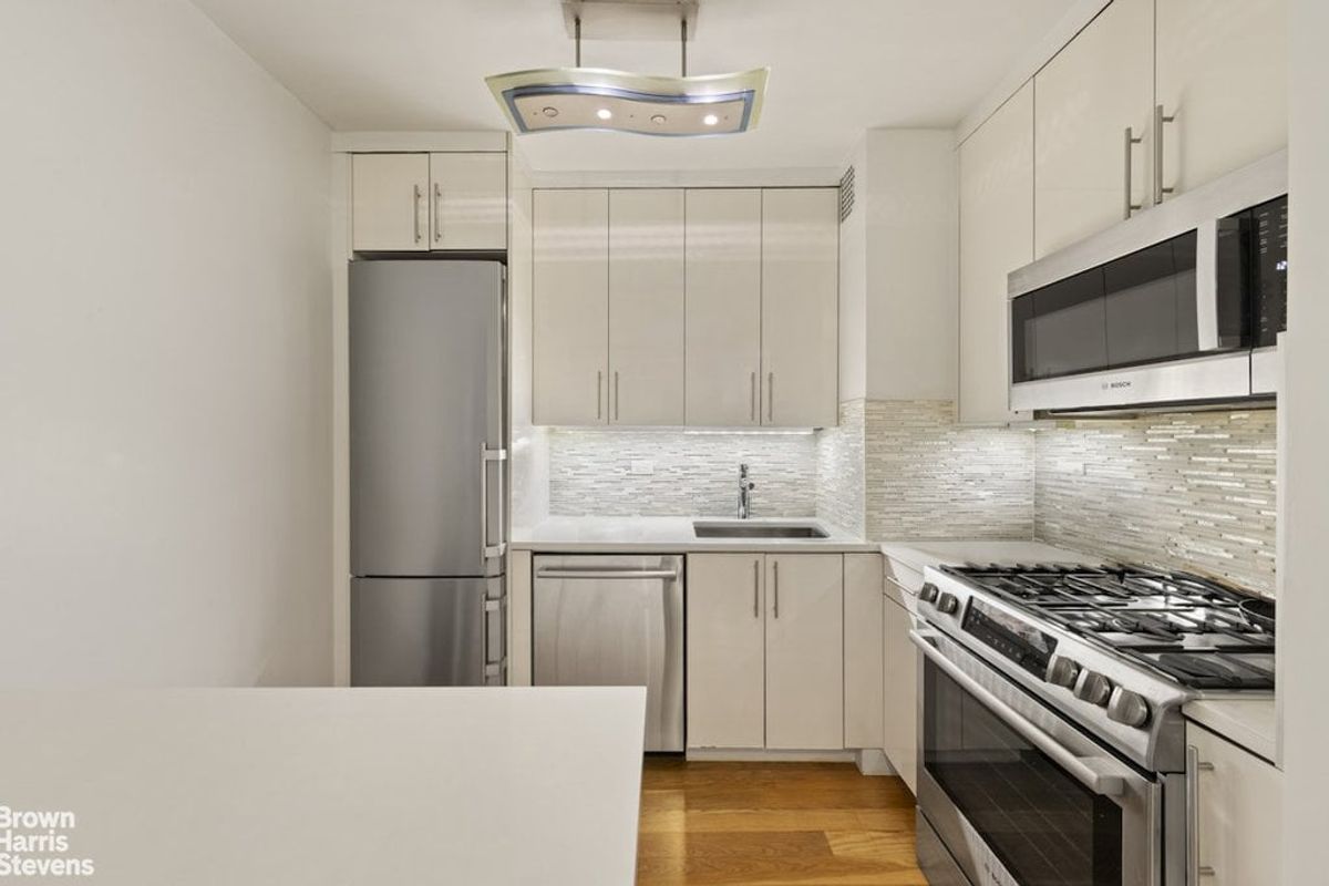 Photo for The Churchill - 300 East 40th Street Condominium in Turtle Bay, Manhattan