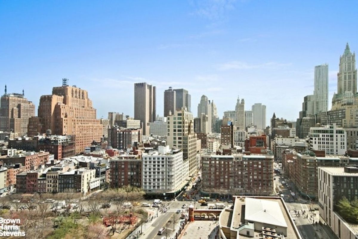 Photo for 200 Chambers Street - 200 Chambers Street Condominium in Tribeca, Manhattan